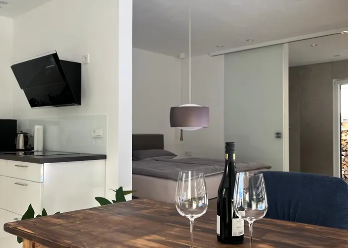 Ferien.wohnung.sartoris アパート バート・ノイェンアール・アールヴァイラー